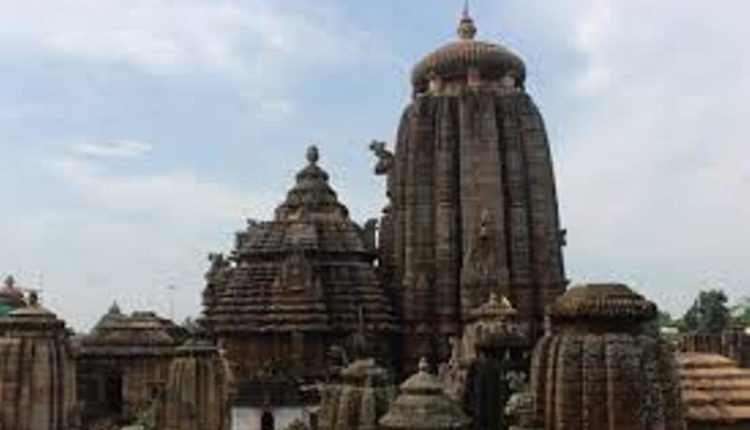 ଭକ୍ତଙ୍କ ପାଇଁ କାଲି ଖୋଲିବ ଶ୍ରୀଲିଙ୍ଗରାଜ ମନ୍ଦିର, ଦୁଇ ଡୋଜ୍‌ ଟିକା ନେଇଥିବା ଶ୍ରଦ୍ଧାଳୁଙ୍କୁ ଅନୁମତି