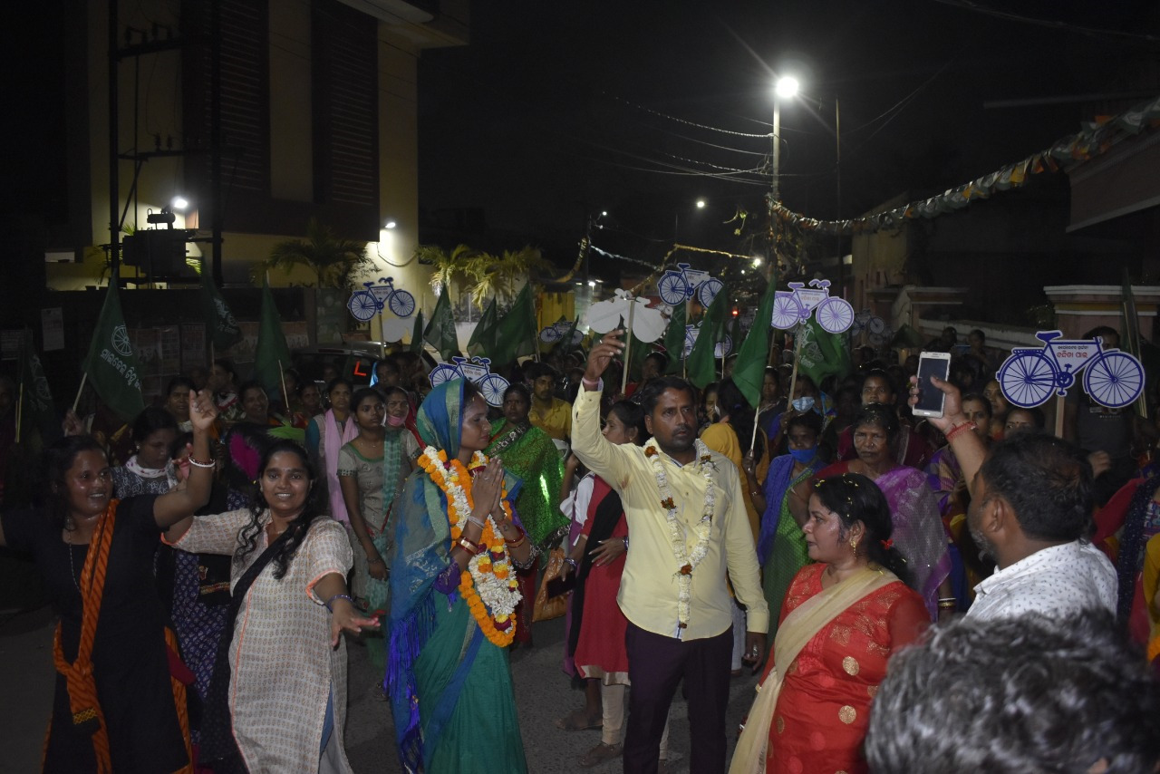 ପୌର ନିର୍ବାଚନ: ଶକ୍ତି ପ୍ରଦର୍ଶନ କରୁଛନ୍ତି ବନ୍ଦିତା