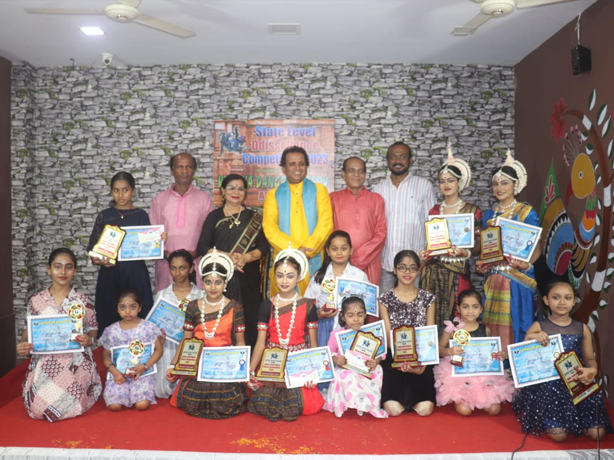 କ୍ରୀତିକା ଡ୍ୟାନସ୍ ଗ୍ୟାଲେରୀ ପକ୍ଷରୁ ରାଜ୍ୟସ୍ତରୀୟ ଓଡ଼ିଶୀ ନୃତ୍ୟ ପ୍ରତିଯୋଗିତା