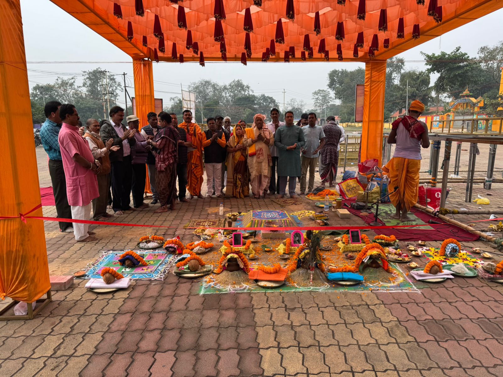 Angul News: ଶଙ୍କରାଚାର୍ଯ୍ୟଙ୍କର କାର୍ଯ୍ୟକ୍ରମ ସ୍ଥଳରେ ଯଜ୍ଞ ଓ ସୁଧୀକାରଣ