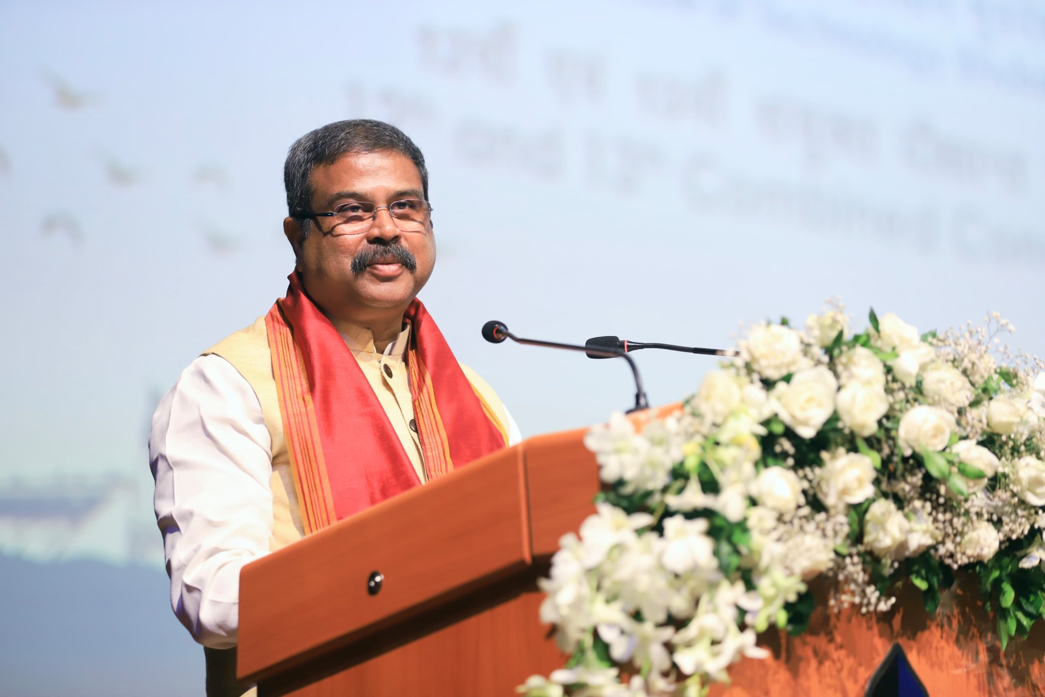 ଆମର ବୌଦ୍ଧିକ ଐତିହ୍ୟକୁ ପୁର୍ନଜୀବିତ କରିବାରେ ପୁସ୍ତକର ଭୂମିକା ଅତ୍ୟନ୍ତ ଗୁରୁତ୍ୱପୂର୍ଣ୍ଣ- ଧର୍ମେନ୍ଦ୍ର ପ୍ରଧାନ